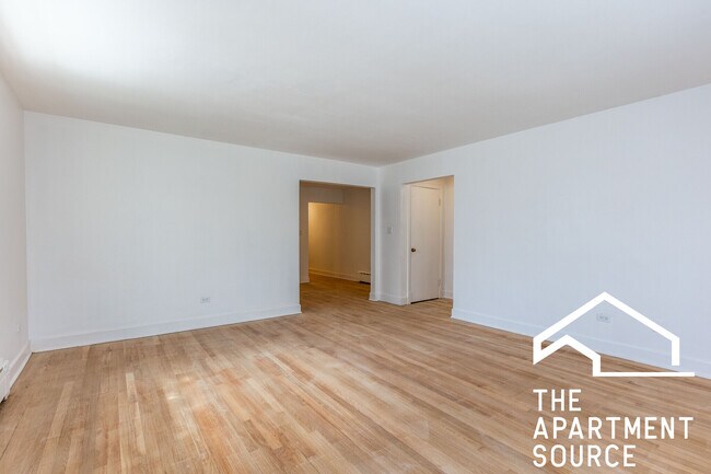 Foto del edificio - 4818 N St Louis Ave