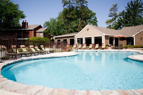 Foto principal - 2301 S Millbend Dr