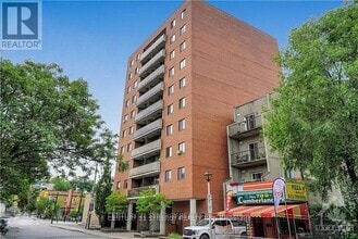 Building Photo - 154-154 Nelson St