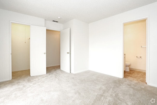 2 habitaciones - Habitación - Greenbriar Villa Apartments
