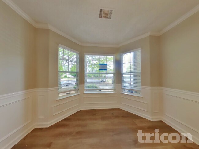 Foto del edificio - 1017 Spaniel Terrace