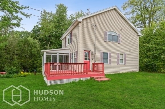 Building Photo - NOW AVAILABLE! 10 W Ave, Spencer, MA, 01562