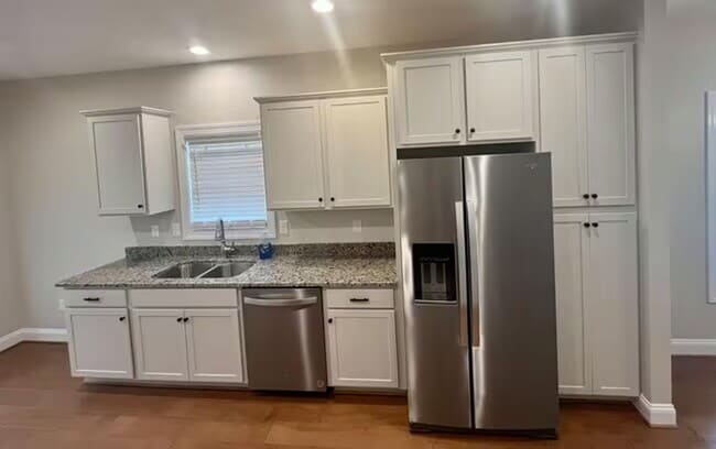 Building Photo - Single-level Living In Desirable Christian...