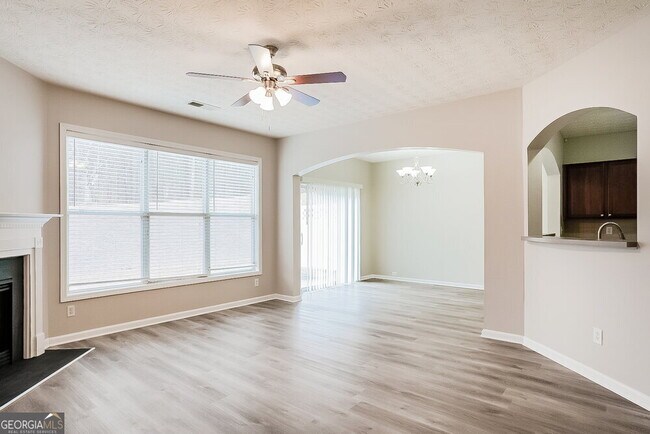 Foto del edificio - 95 Golden Pine Rd SW
