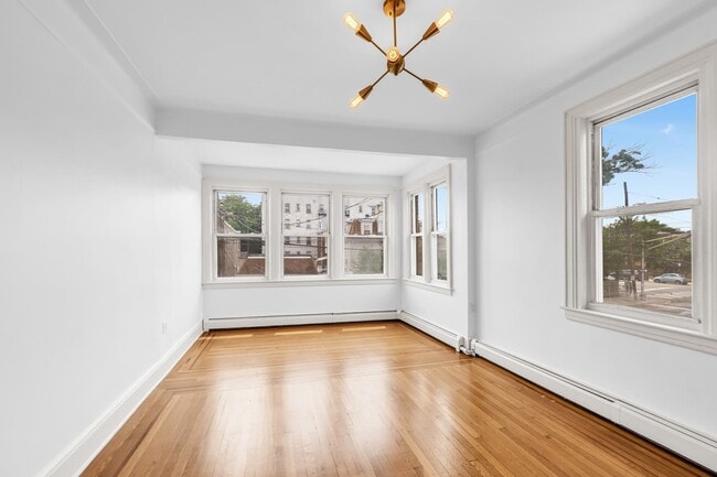Building Photo - 1012 74th St