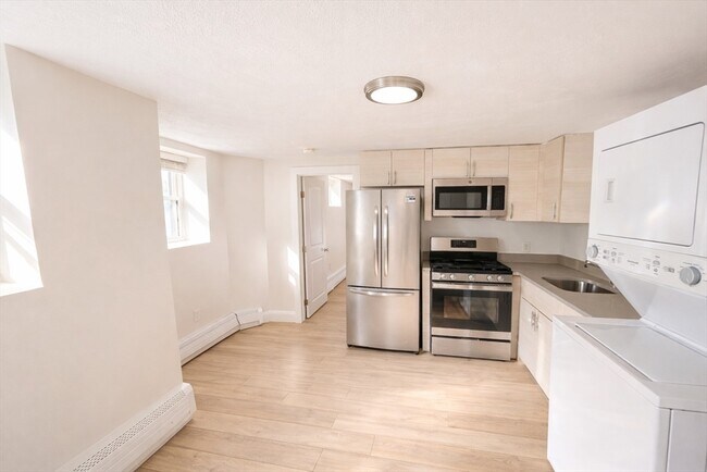 Building Photo - 53 White St