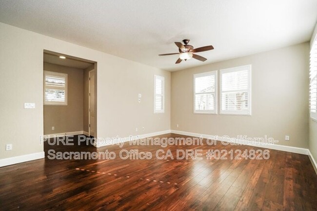 Building Photo - 1553 Bonanza Ln