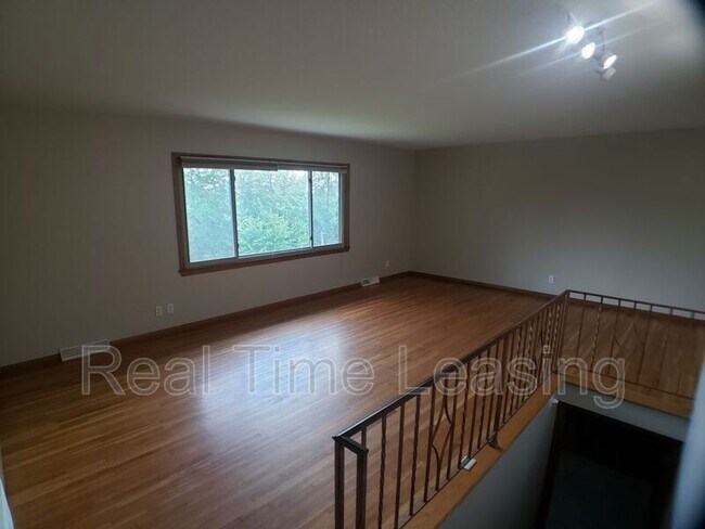 Building Photo - 10649 Vessey Rd