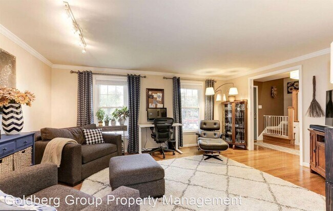 Foto del edificio - 4 br, 2.5 bath House - 9525 Whetstone Drive