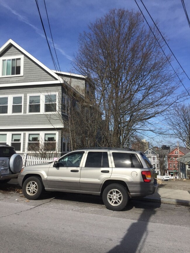 Building Photo - 200 Parker Hill Ave