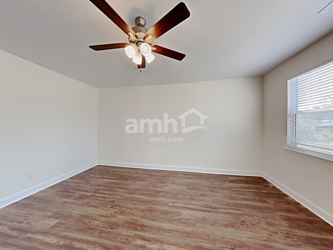 Foto del edificio - 1117 Amberly Way