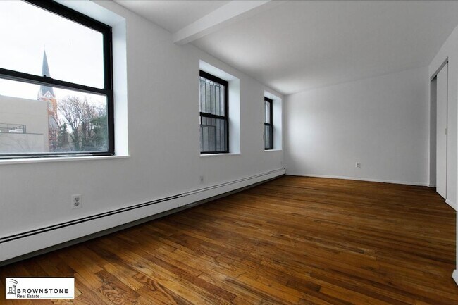 Foto del edificio - 271 Columbia St