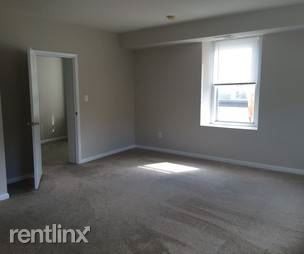 Building Photo - 1 br, 1 bath Apartment - 4415 Main Street