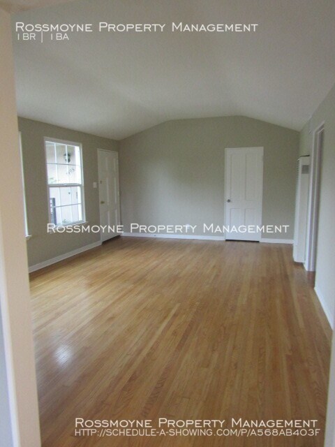 Building Photo - 747.5 S Chevy Chase Dr