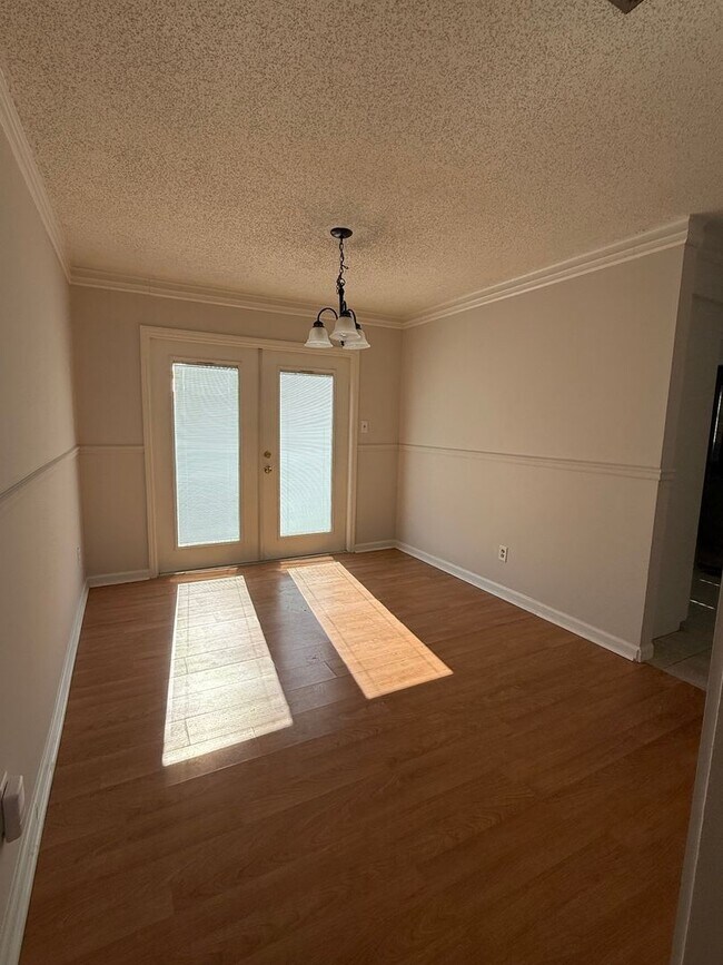 Building Photo - Beautiful Home in Valdosta, Ga!