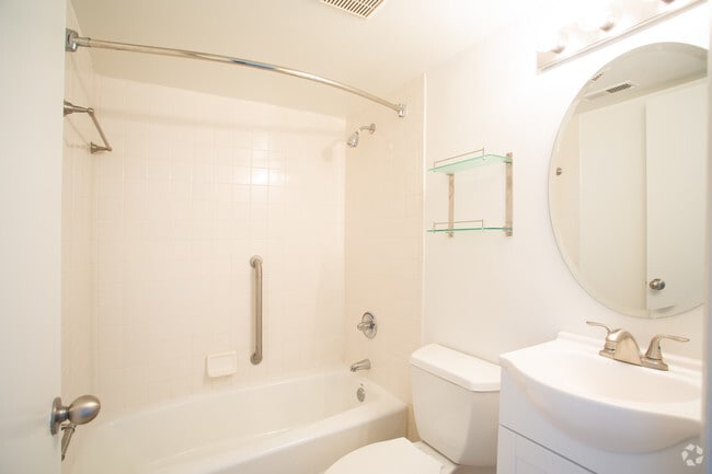 2BR, 2BA - Quarterpath Place