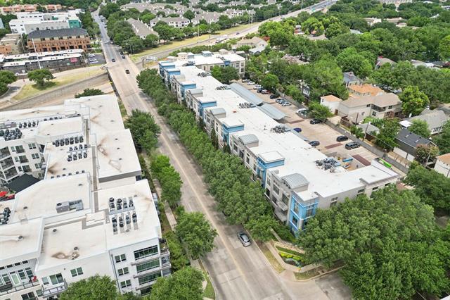 Foto del edificio - 4414 Cedar Springs Rd