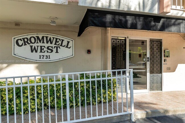 Foto del edificio - 1731 SE 15th St