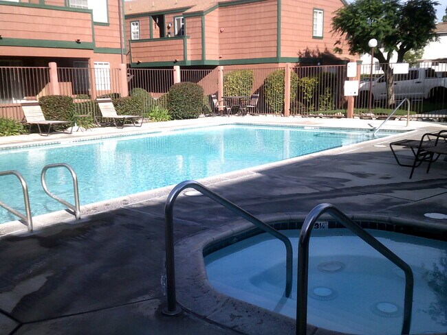 Piscina y SPA - Stonegate