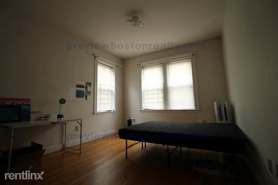 Building Photo - 33 Egremont Rd