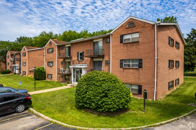 Foto del edificio - 2811 Parkman Rd NW
