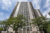 Foto principal - 1455 N Sandburg Terrace