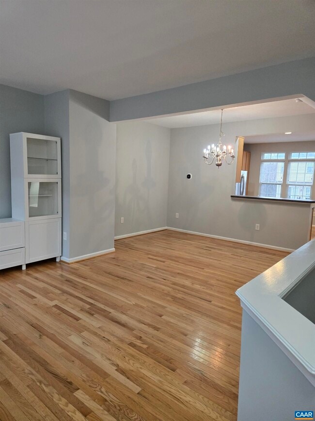 Foto del edificio - 2452 Abington Dr