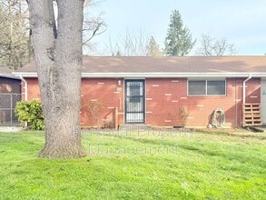 Building Photo - 7614 Indiana St