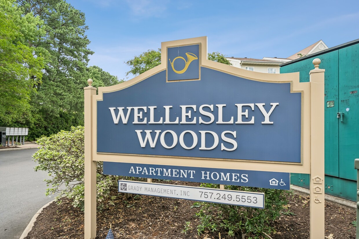 Foto principal - Wellesley Woods Apartment Homes