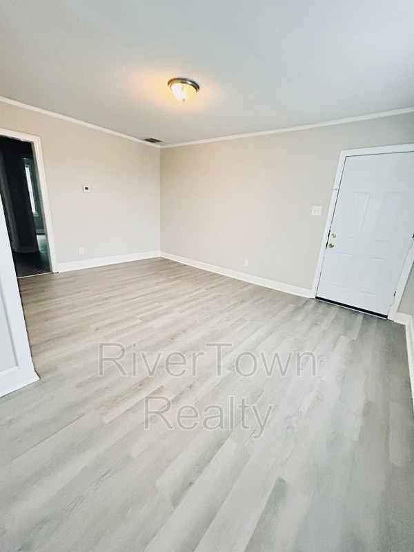 Foto del edificio - 3175 Jackson Ave