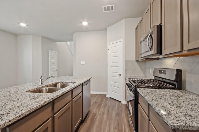 Foto del edificio - 2416 Bluefish Ct