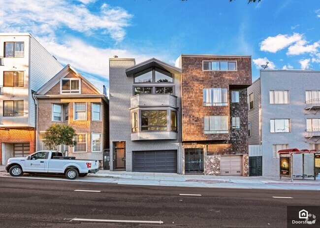 Building Photo - 2420 Geary Blvd