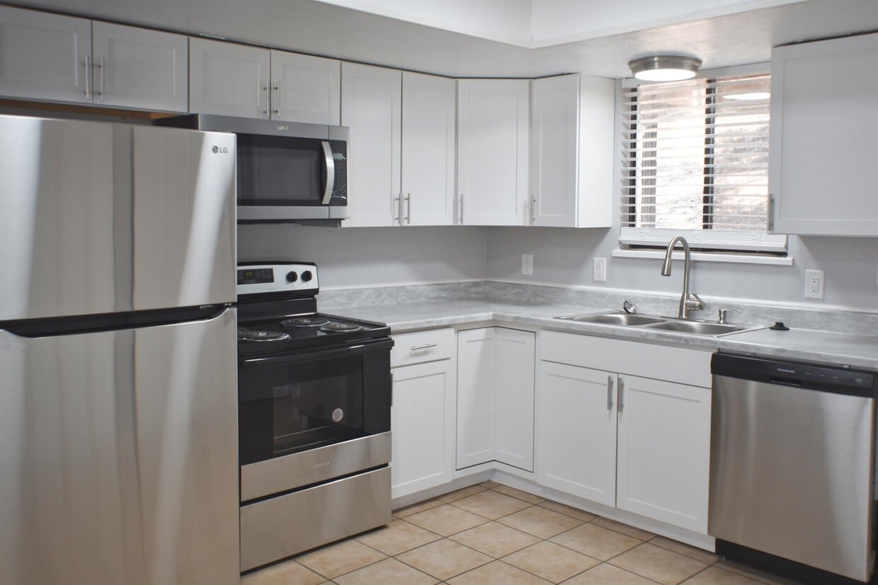 939 Iowa Ave Unit 6, Palisade, CO 81526 Room for Rent in Palisade, CO