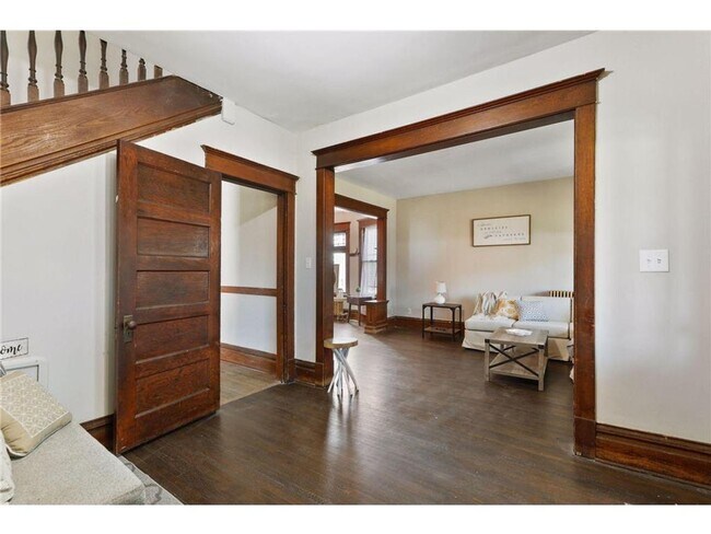 Foto del edificio - June 2026 Move In close to several campuses!!