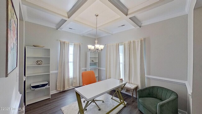 Building Photo - 1003 Marston Dr