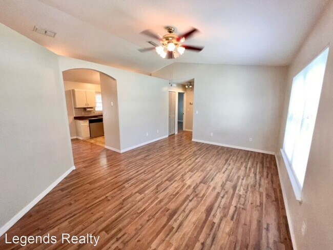 Building Photo - 3 br, 2 bath House - 2971 Surf Drive