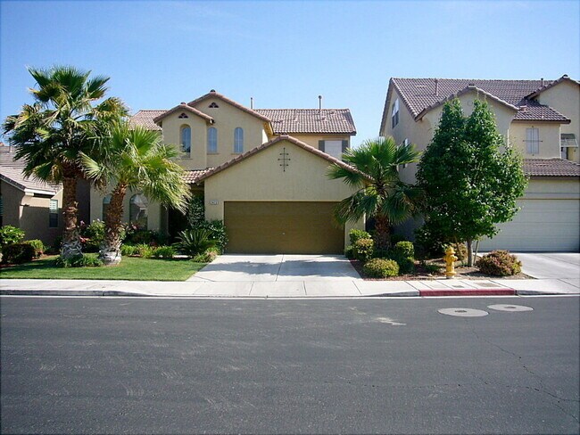 Building Photo - 2423 Allegretto Ave
