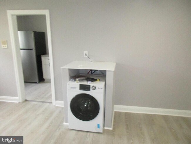 Foto del edificio - 2613 Fairview Ave