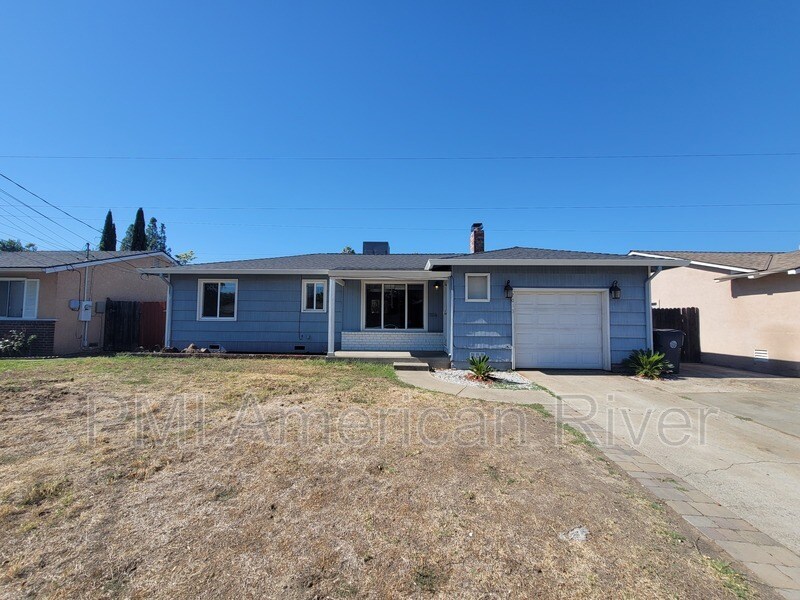 2013 Middleberry Rd, Sacramento, CA 95815 House Rental in Sacramento