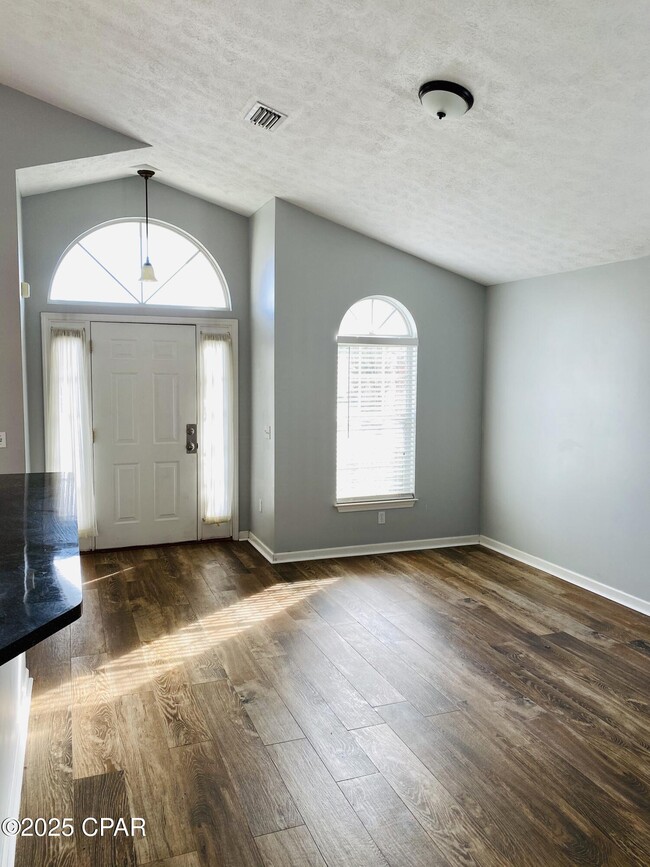 Building Photo - 11716 Cabana Ct