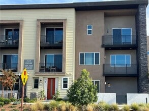 Building Photo - 1081 Cadence