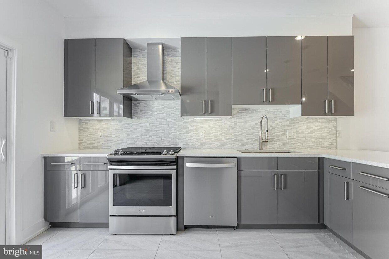 Foto principal - 1415 N 28th St