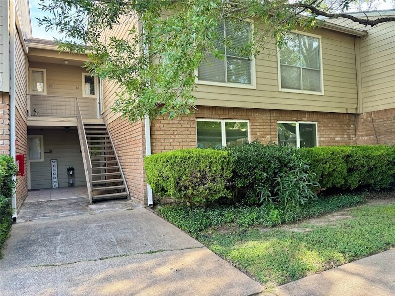 Photo - 5005 Georgi Lane Unit 14