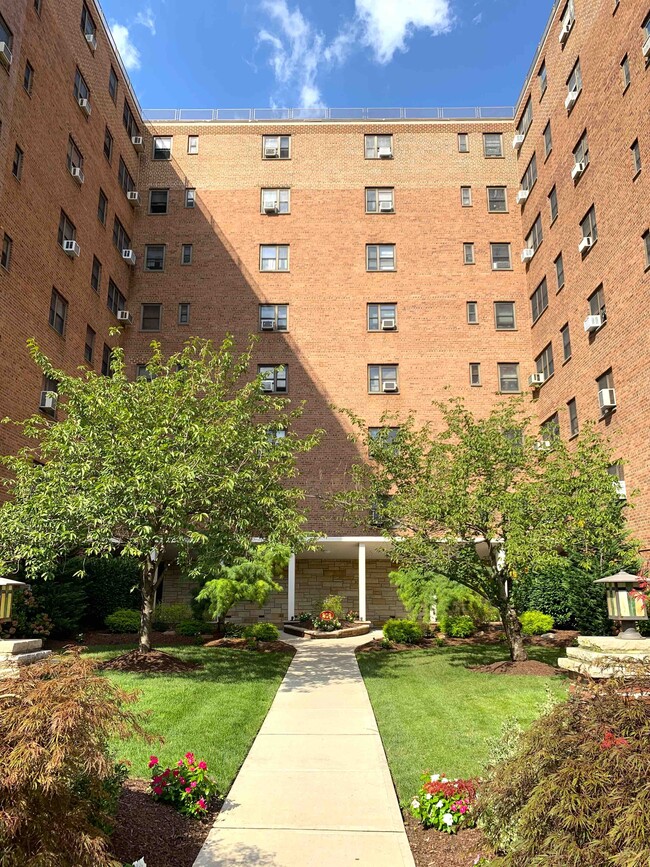 Foto del edificio - 208 Anderson St
