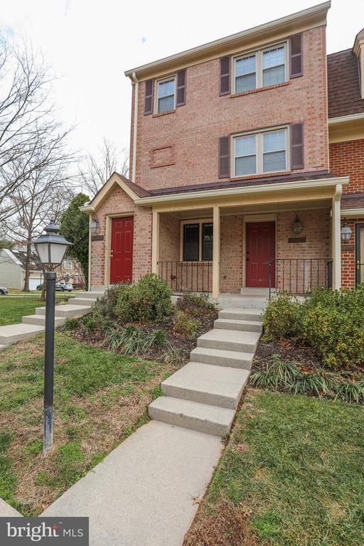 Building Photo - 12300 Sweetbough Ct