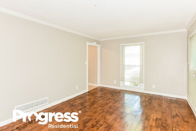 Foto del edificio - 4261 Autumn Hill Dr
