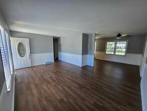 Building Photo - 259 Walton St