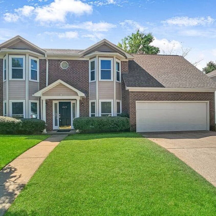 1525 Lesley Dr, Tuscaloosa, AL 35406 House Rental in Tuscaloosa, AL