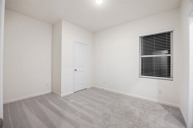 Foto del edificio - 25306 Stoneham Crk Dr