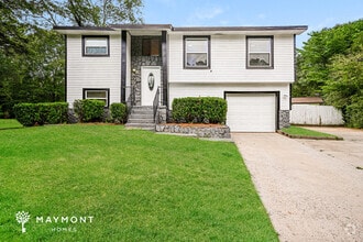 Building Photo - 620 Crestmont Ct